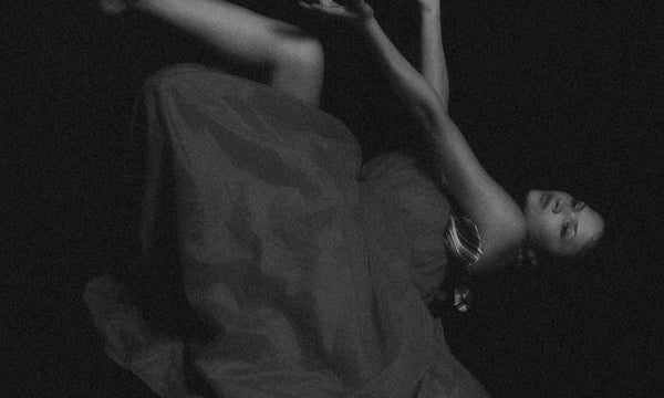 When Tarot Cards Come Out Sideways or Jump Out: What Does It Mean?