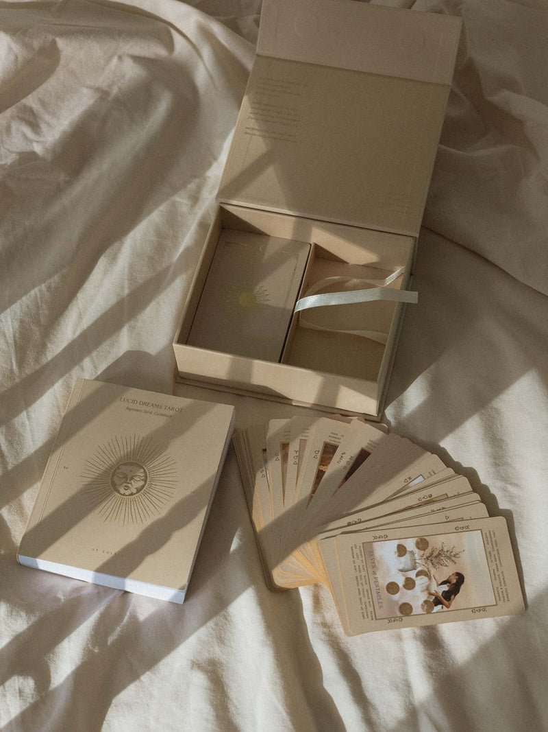 Lucid Dreams Beginners Tarot Deck With Keywords© • Beige {ED IV}